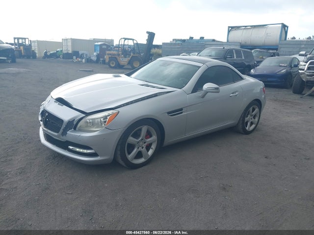 45427560 :رقم المزاد ، WDDPK4HA7DF055986 vin ، 2013 Mercedes-benz Slk 250 مزاد بيع
