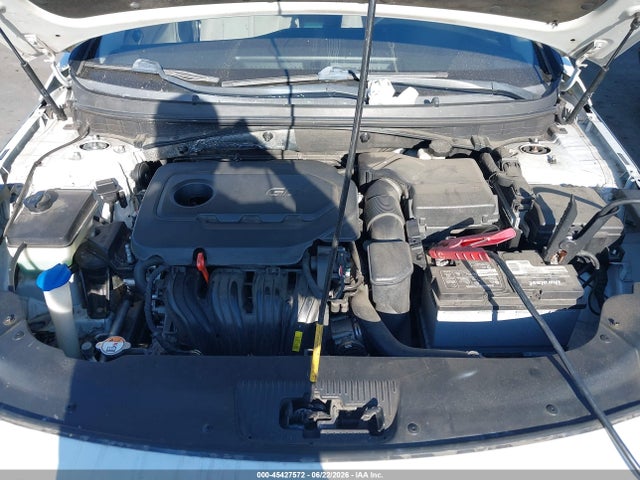 5NPE24AFXFH205086 Hyundai SONATA SE