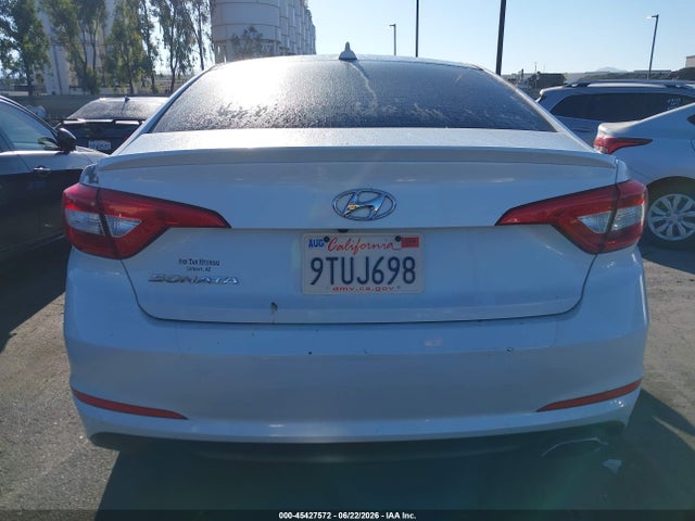 5NPE24AFXFH205086 Hyundai SONATA SE