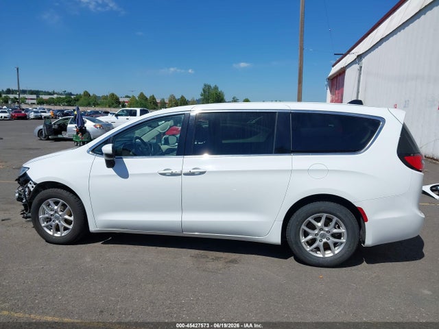 Chrysler Pacifica Touring L 2023 2C4RC1BG8PR550089 Image 15