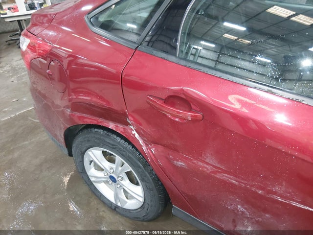 Ford FOCUS SE 2014 1FADP3F27EL373863 Image 6