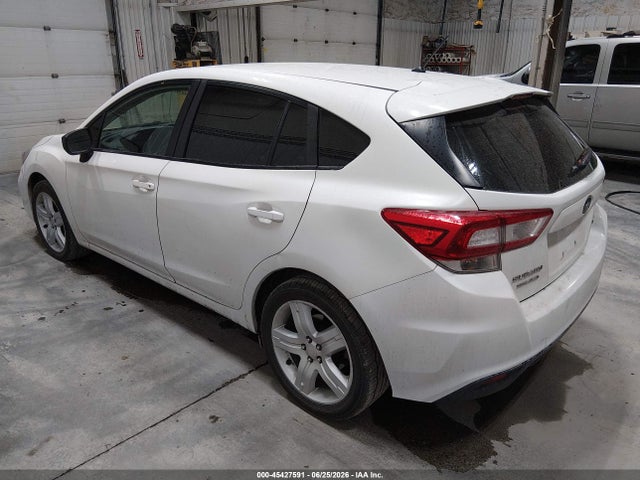 45427591 :رقم المزاد ، 4S3GTAA69J1713425 vin ، 2018 Subaru Impreza 2.0i مزاد بيع