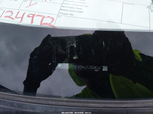 45427596 :رقم المزاد ، JTMZFREV5HJ135804 vin ، 2017 Toyota Rav4 Le مزاد بيع