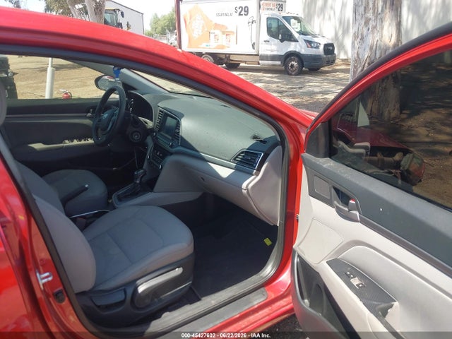 Hyundai ELANTRA SE 2017 5NPD84LF0HH005571 Image 5