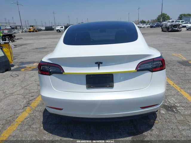Tesla Model 3 Rear-wheel Drive 2023 5YJ3E1EAXPF396620 Image 17