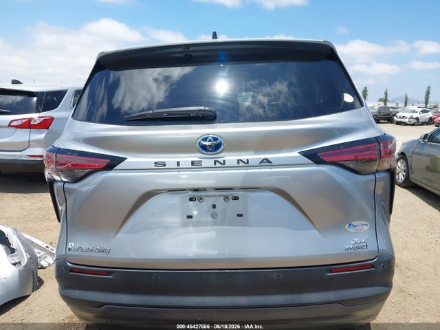 Toyota SIENNA XLE 2022 5TDYRKECXNS132467 Image 17