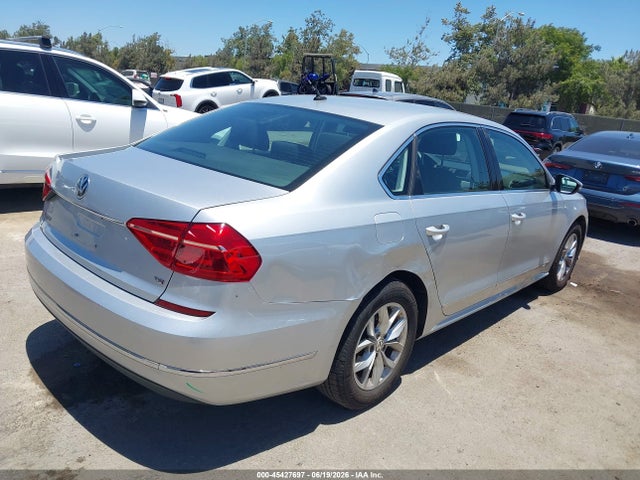 2016 Volkswagen Passat 1.8t S მანქანა იყიდება აუქციონზე, vin: 1VWAS7A3XGC029172, აუქციონის ნომერი: 45427697