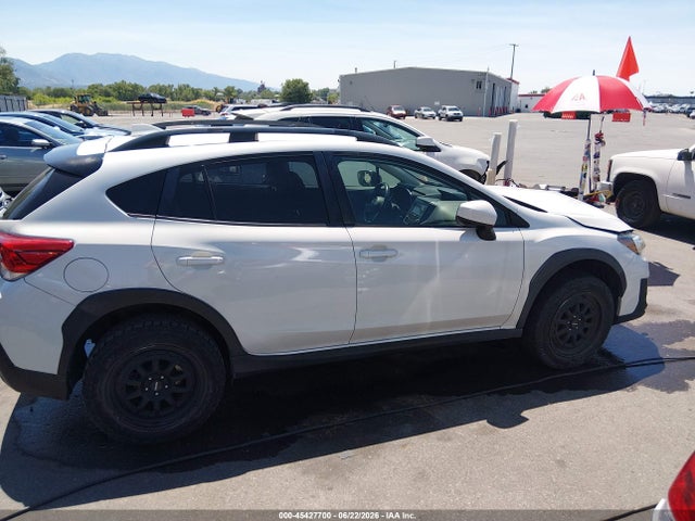 JF2GTABC3JH314653 Subaru Crosstrek 2.0i Premium