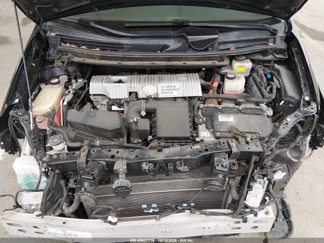 Toyota Prius Three 2015 JTDKN3DU3F1947447 Image 10