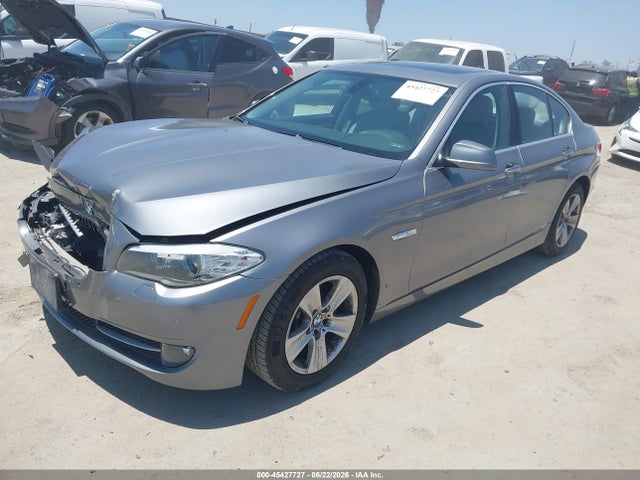 2011 Bmw 528i მანქანა იყიდება აუქციონზე, vin: WBAFR1C53BC742601, აუქციონის ნომერი: 45427727