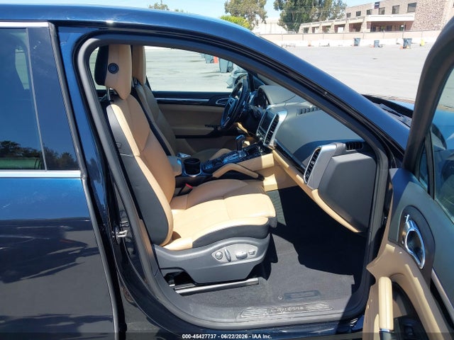 Продаж на аукціоні авто 2016 Porsche Cayenne, vin: WP1AA2A2XGLA01354, номер лоту: 45427737