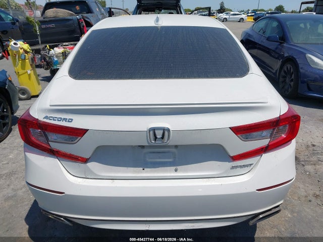 1HGCV1F38KA131116 Honda Accord Sport