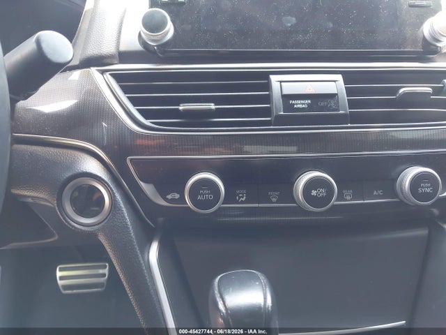 1HGCV1F38KA131116 Honda Accord Sport