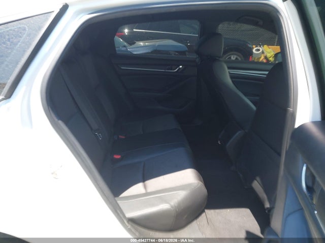 1HGCV1F38KA131116 Honda Accord Sport