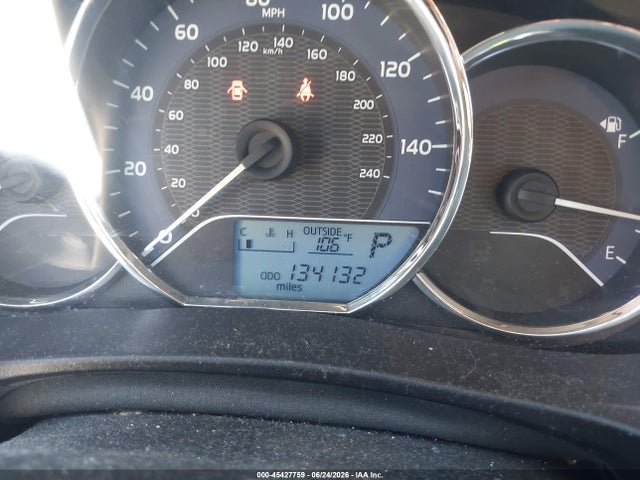 45427759 :رقم المزاد ، 2T1BURHE4EC155763 vin ، 2014 Toyota Corolla Le مزاد بيع