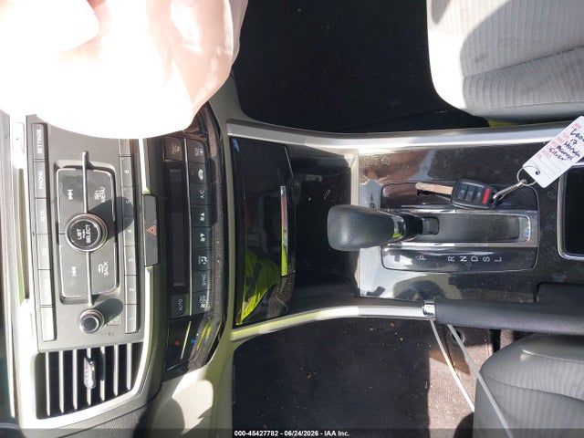 1HGCR2F30HA130903 Honda ACCORD LX