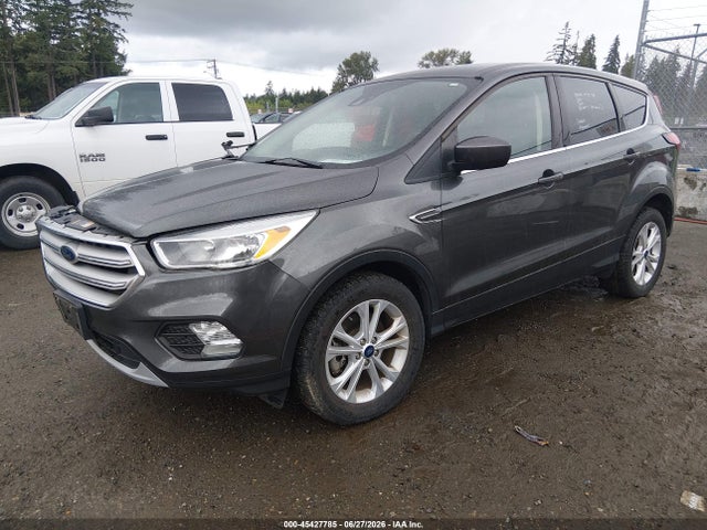 Ford ESCAPE SE 2019 1FMCU9GD1KUA65817 Image 2