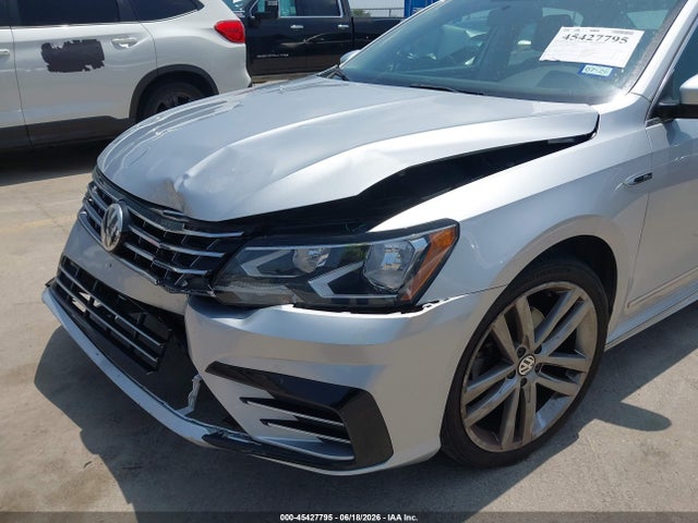 Продаж на аукціоні авто 2017 Volkswagen Passat 1.8t R-line, vin: 1VWDT7A34HC036016, номер лоту: 45427795