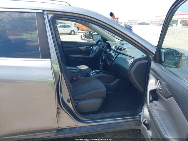 45427813 :رقم المزاد ، KNMAT2MT3GP655833 vin ، 2016 Nissan Rogue Sv مزاد بيع