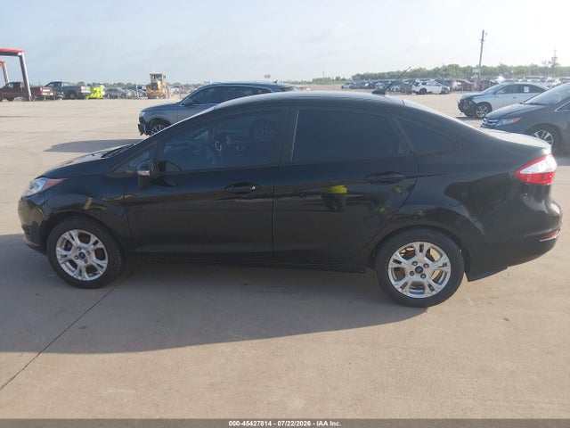 Ford FIESTA SE 2016 3FADP4BJ5GM203750 Image 14