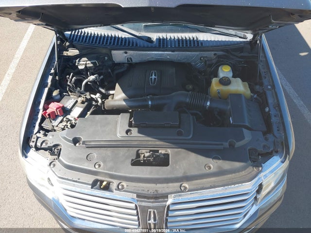 45427851 :رقم المزاد ، 5LMJJ3JT1GEL11194 vin ، 2016 Lincoln Navigator L Select مزاد بيع