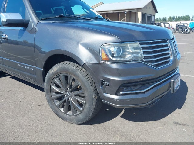 45427851 :رقم المزاد ، 5LMJJ3JT1GEL11194 vin ، 2016 Lincoln Navigator L Select مزاد بيع