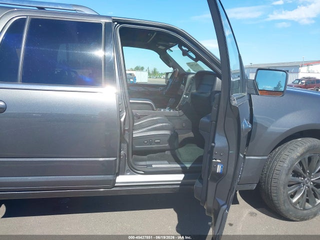 45427851 :رقم المزاد ، 5LMJJ3JT1GEL11194 vin ، 2016 Lincoln Navigator L Select مزاد بيع