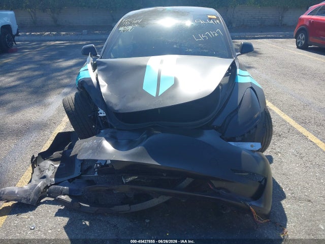 2022 Tesla Model 3 Long Range Dual Motor All-wheel Drive მანქანა იყიდება აუქციონზე, vin: 5YJ3E1EB4NF256956, აუქციონის ნომერი: 45427855