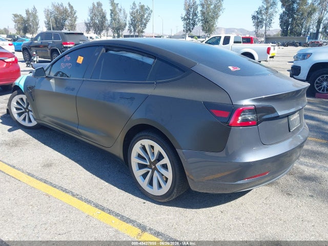 2022 Tesla Model 3 Long Range Dual Motor All-wheel Drive მანქანა იყიდება აუქციონზე, vin: 5YJ3E1EB4NF256956, აუქციონის ნომერი: 45427855
