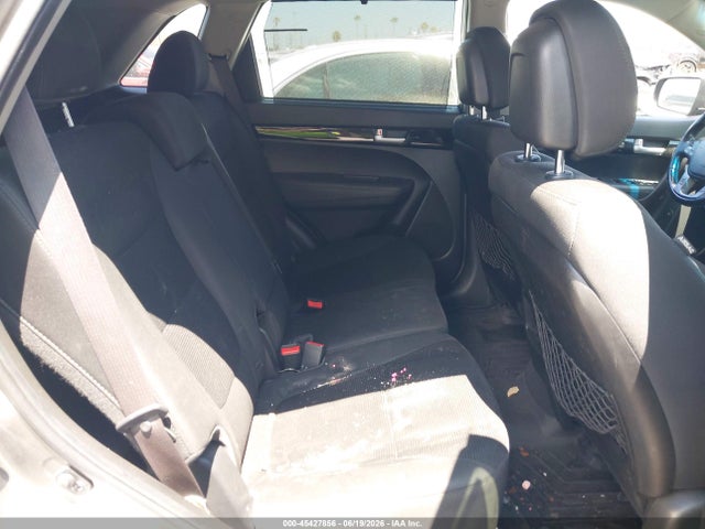 KIA SORENTO LX 2015 5XYKT3A6XFG600564 Image 8