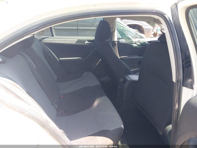 Продажа на аукционе авто 2017 Volkswagen Jetta 1.4t S, vin: 3VW167AJ4HM339000, номер лота: 45427890