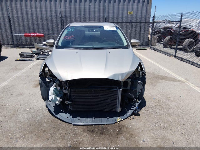 Ford FOCUS SE 2015 1FADP3F2XFL329938 Image 13