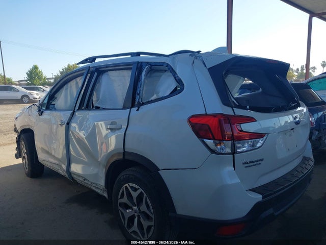 Aukcja sprzedaży 2022 Subaru Forester Premium, vin: JF2SKAEC1NH408190, numer aukcji: 45427898