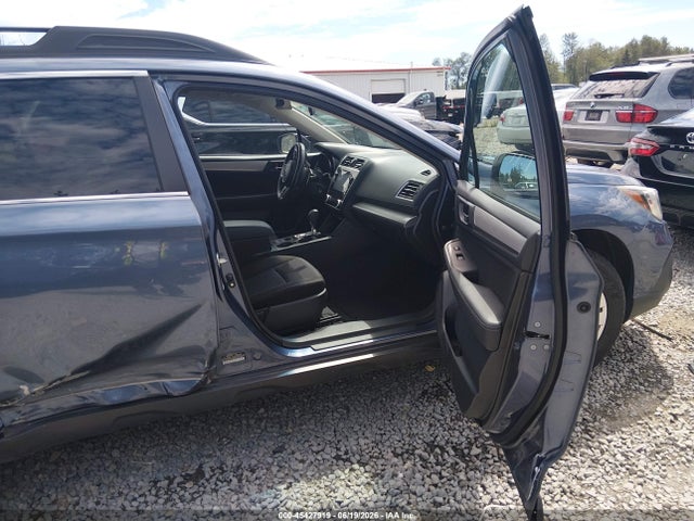 Subaru Outback 2.5i Premium 2018 4S4BSACC6J3287046 Image 5