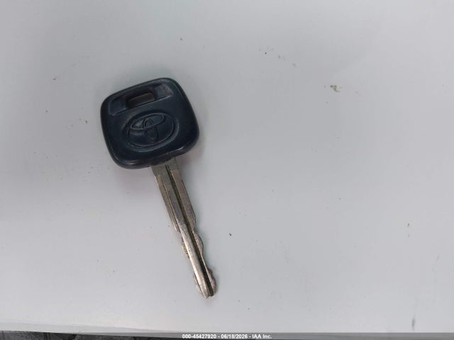 Auction sale of the 2004 Toyota Camry Le, vin: 4T1BE32KX4U352376, lot number: 45427920