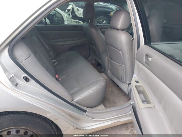 Auction sale of the 2004 Toyota Camry Le, vin: 4T1BE32KX4U352376, lot number: 45427920