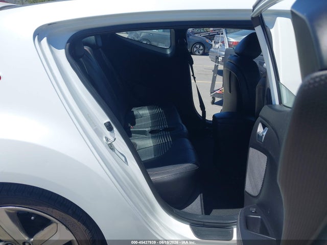 Продаж на аукціоні авто 2013 Hyundai Veloster Turbo W/black, vin: KMHTC6AE6DU139755, номер лоту: 45427939