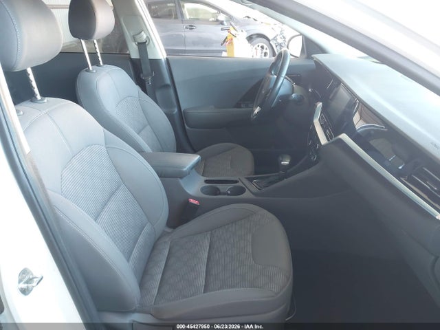 KIA Niro Lxs 2022 KNDCB3LC4N5503152 Image 5