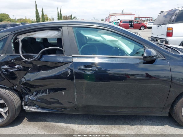 Auction sale of the 2019 Kia Forte Lxs, vin: 3KPF24AD3KE117904, lot number: 45427957