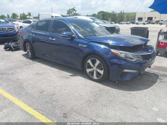 Auction sale of the 2020 Kia Optima S, vin: 5XXGT4L31LG410957, lot number: 45427960