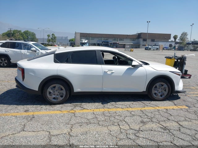 KIA K4 Lx 2025 3KPFT4DE1SE239243 Image 13