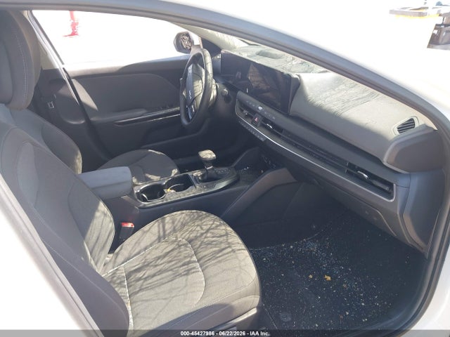 KIA K4 Lx 2025 3KPFT4DE1SE239243 Image 5