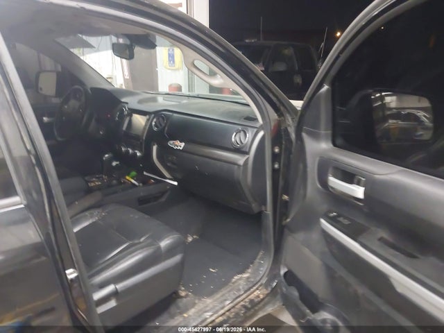 5TFDY5F14MX978621 Toyota Tundra Sr5