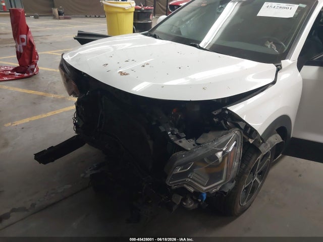 KIA NIRO EX 2024 KNDCR3LE1R5132017 Image 6