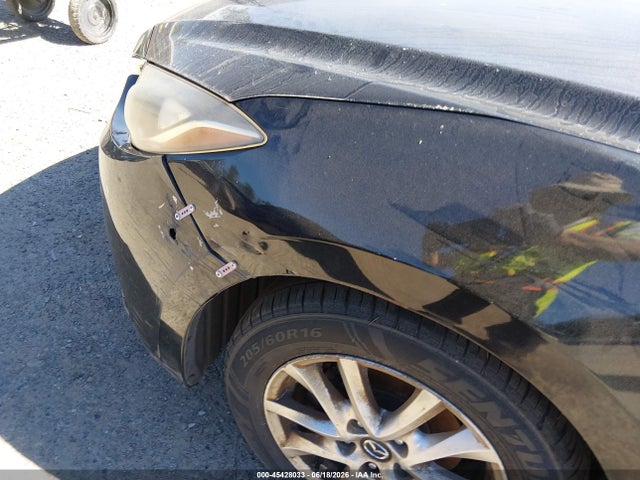 Продажа на аукционе авто 2016 Mazda Mazda3 I Sport, vin: JM1BM1U77G1297329, номер лота: 45428033