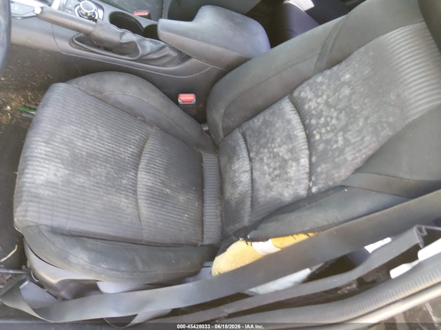Продажа на аукционе авто 2016 Mazda Mazda3 I Sport, vin: JM1BM1U77G1297329, номер лота: 45428033