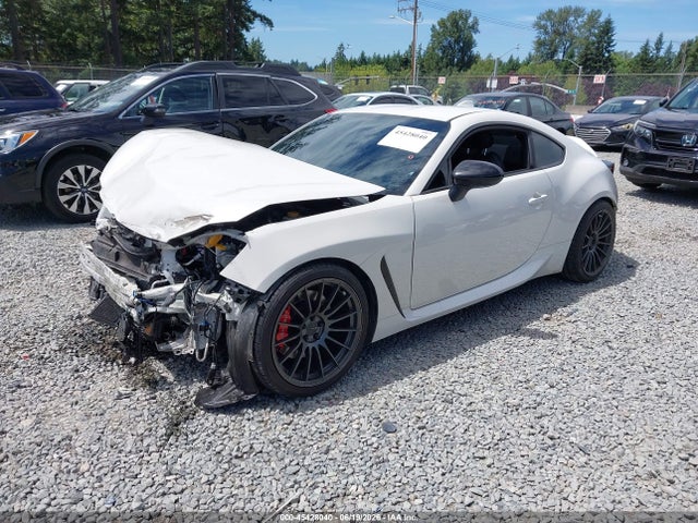Toyota Gr86 Premium 2023 JF1ZNBF14P8751463 Image 2