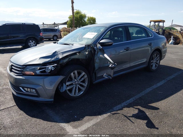 1VWCT7A37GC007734 Volkswagen Passat 1.8t Sel