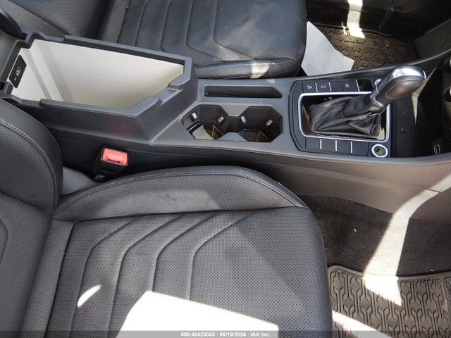 45428055 :رقم المزاد ، 3VWGB7BU8KM273783 vin ، 2019 Volkswagen Jetta 1.4t Sel Premium مزاد بيع