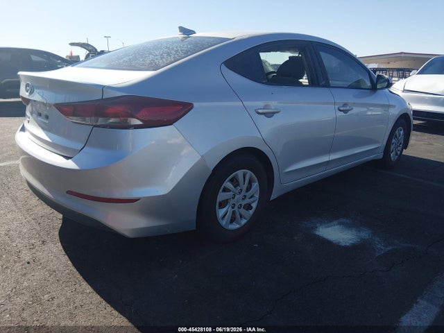 Продаж на аукціоні авто 2017 Hyundai Elantra Se, vin: KMHD74LF3HU087140, номер лоту: 45428108